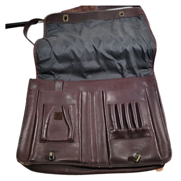 LE DONNE COLOMBIAN LEATHER FLAP SHOULDER BAGBUSINESSTRAVEL BRIEFCASE. Lap Top - Picture 3 of 10